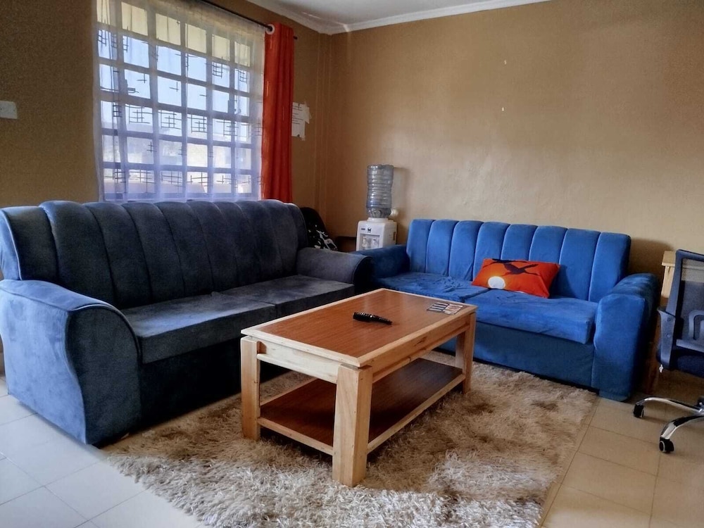 Lux Suites Khetias Apartments Naivasha