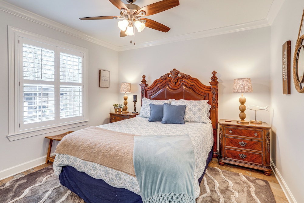Firplace & Deck: Riverfront Heber Springs Home