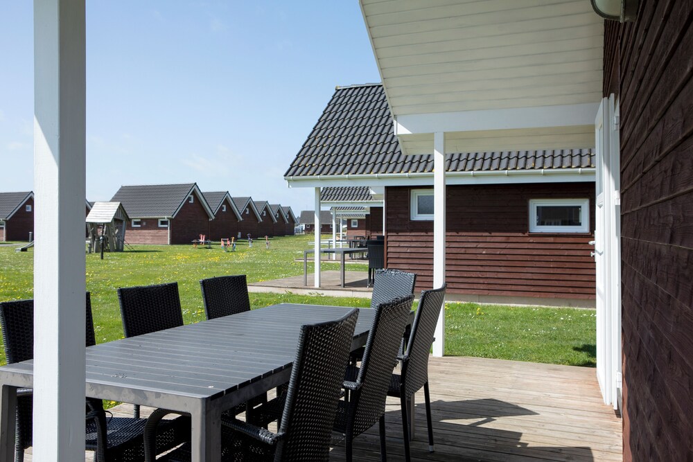 Løkken Klit Camping & Hytteby - Campground view 4