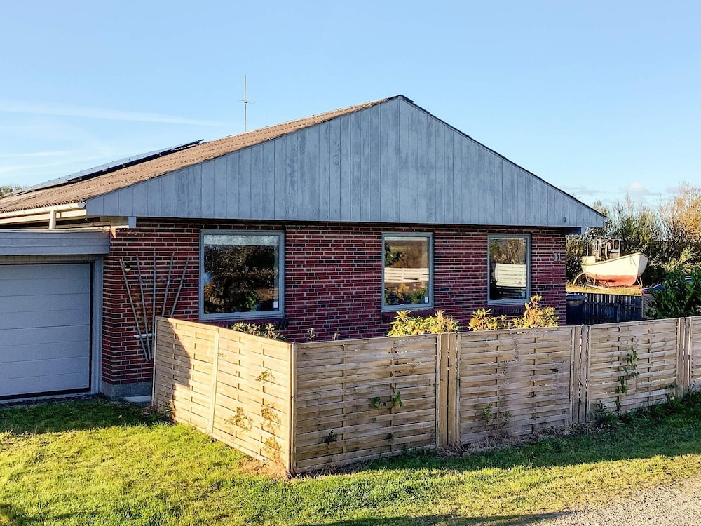 6 Person Holiday Home in Lemvig