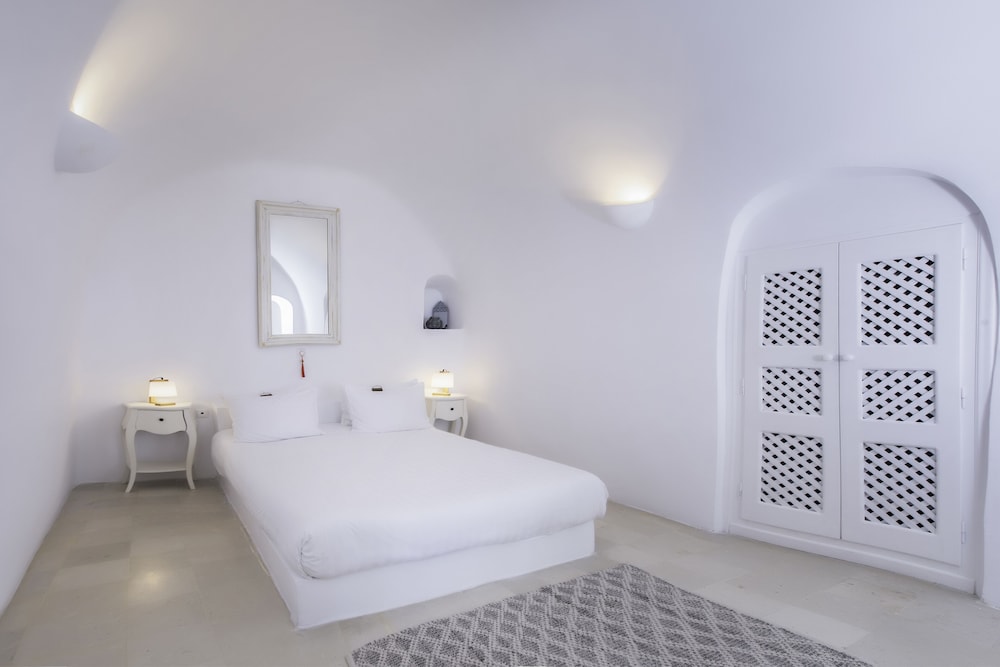 Anemi House & Villas