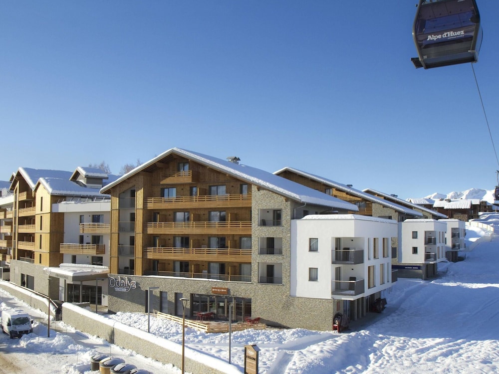 Hotel Building