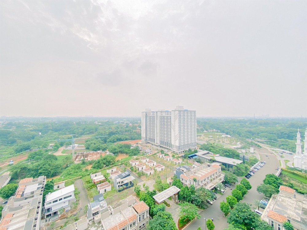 Good Place 2BR at Podomoro Golf View Apartment