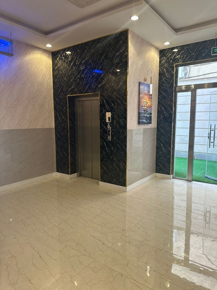 New Holiday Serviced Apartments