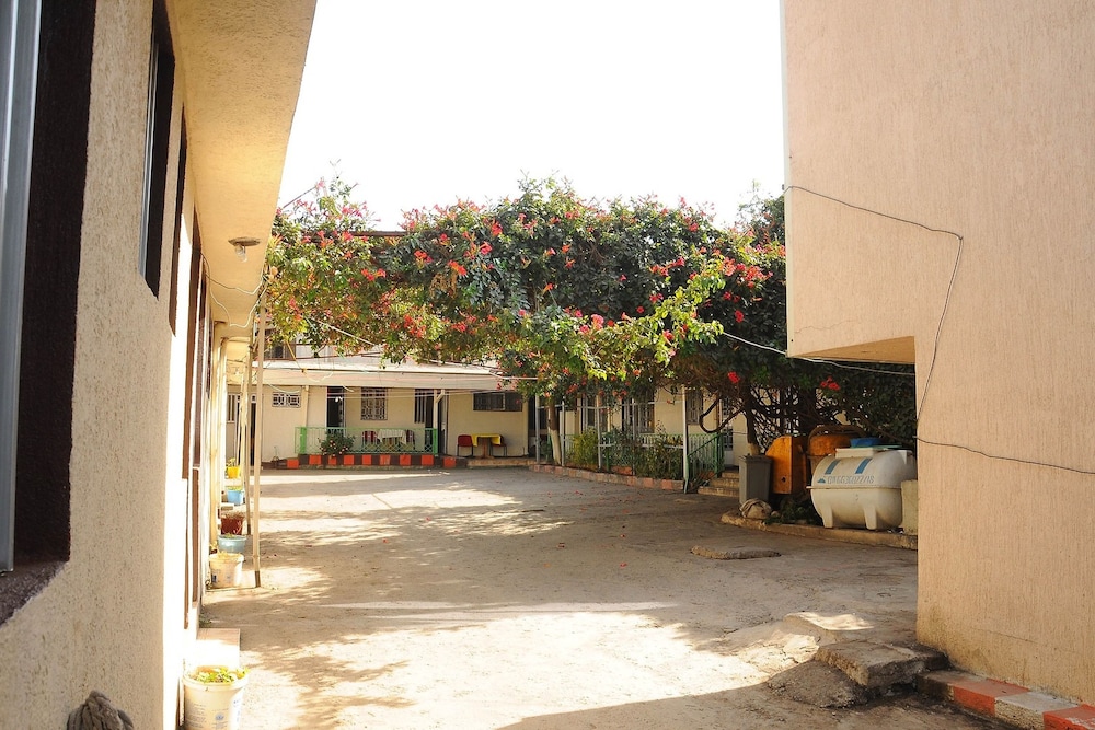 MM Apartment Guest House
