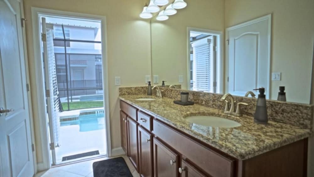 Paradise Palms Resort Orlando
