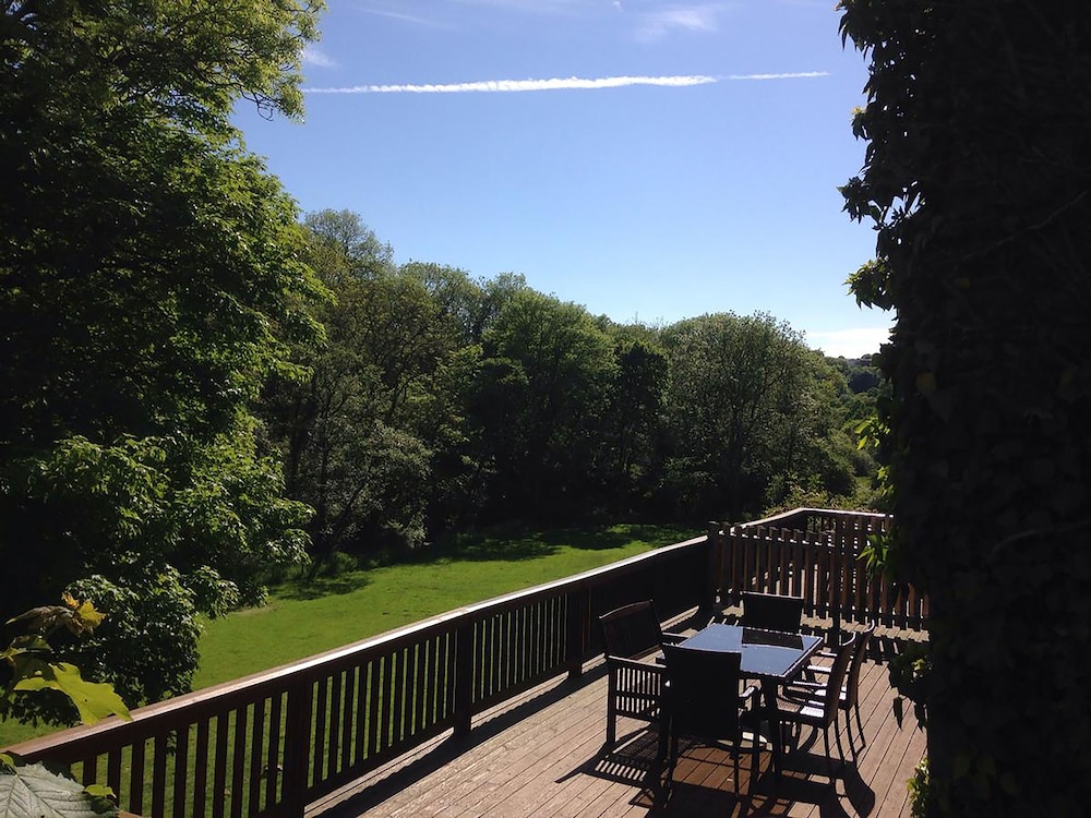 Troedyrhiw Holiday Cottages