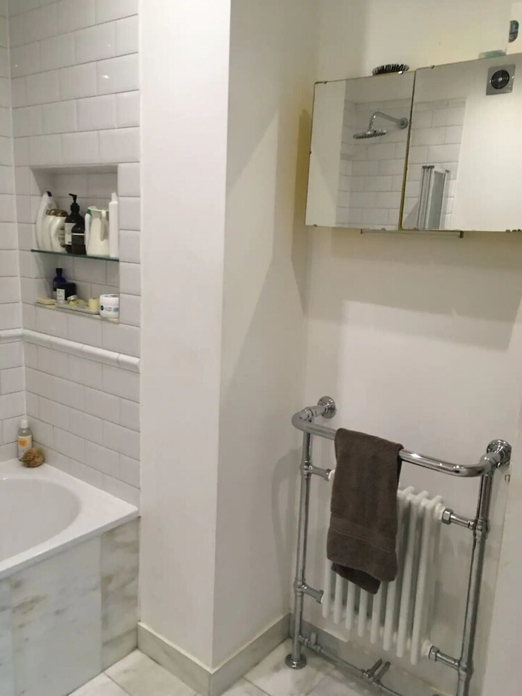 Stylish 1 Bedroom Apartment in Vibrant London Fields