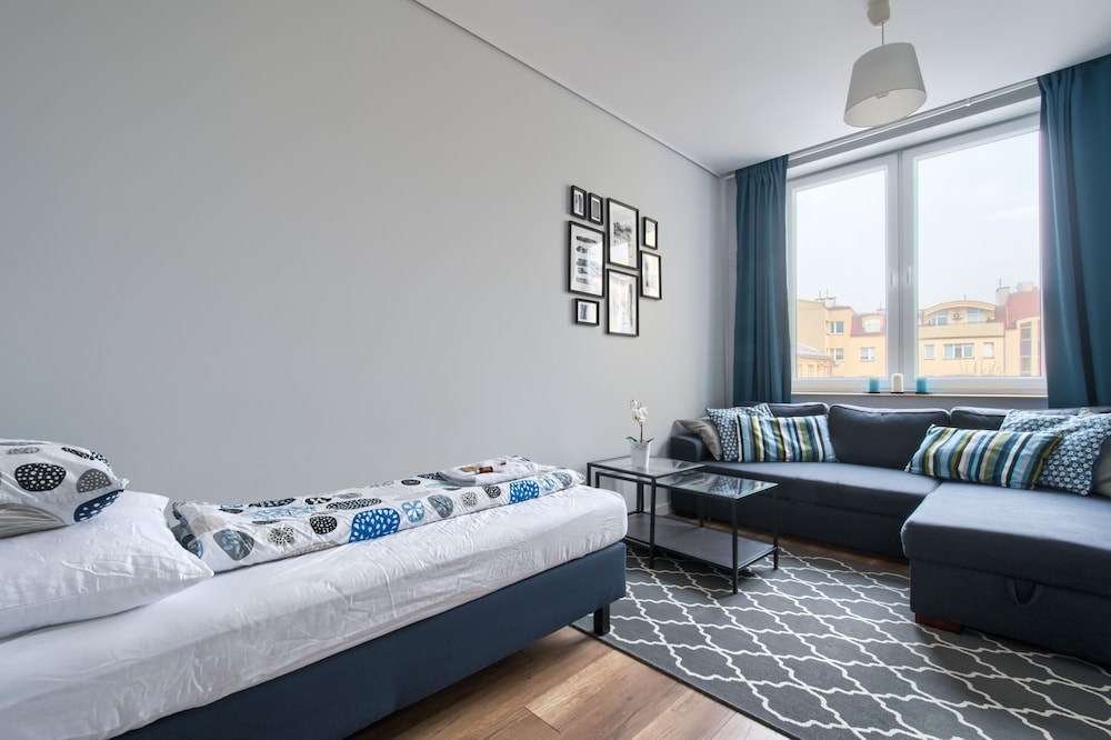 Labo Apartment Tamka view 2