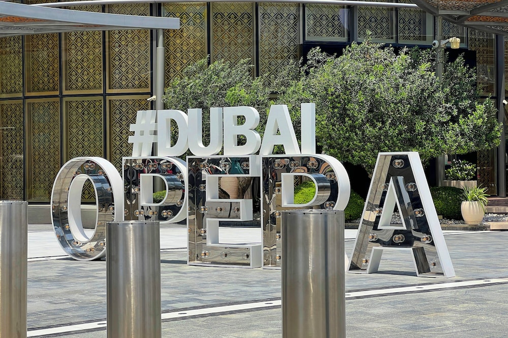 Silk Valley-Luxury 2B Burj Khalifa View