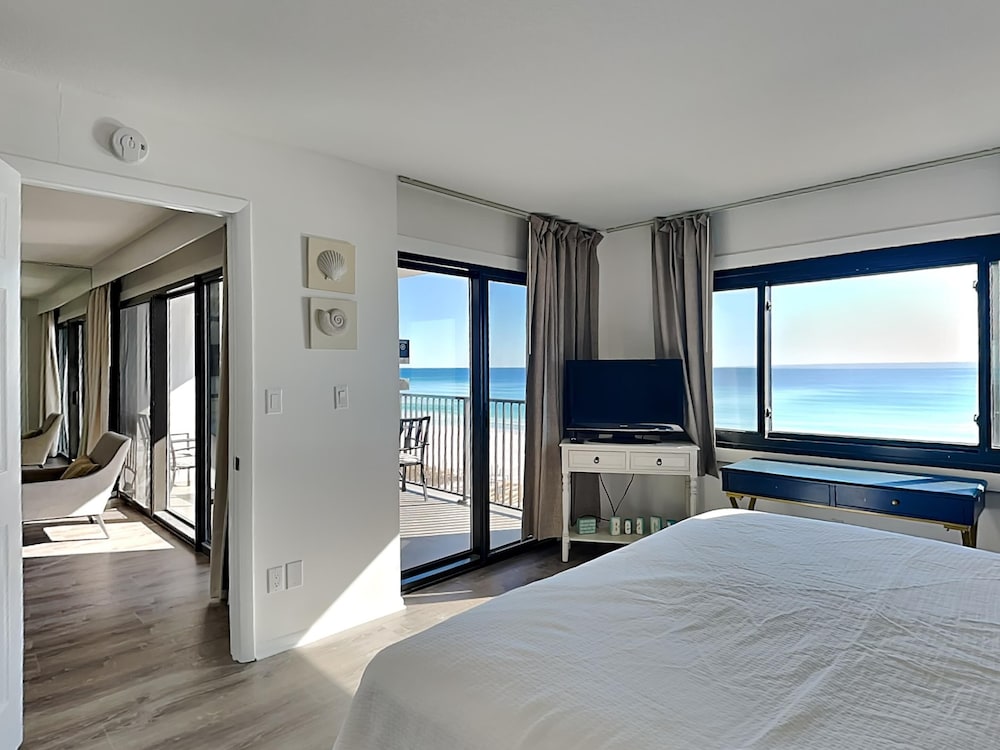 Emerald Towers by Southern Vacation Rentals view 5