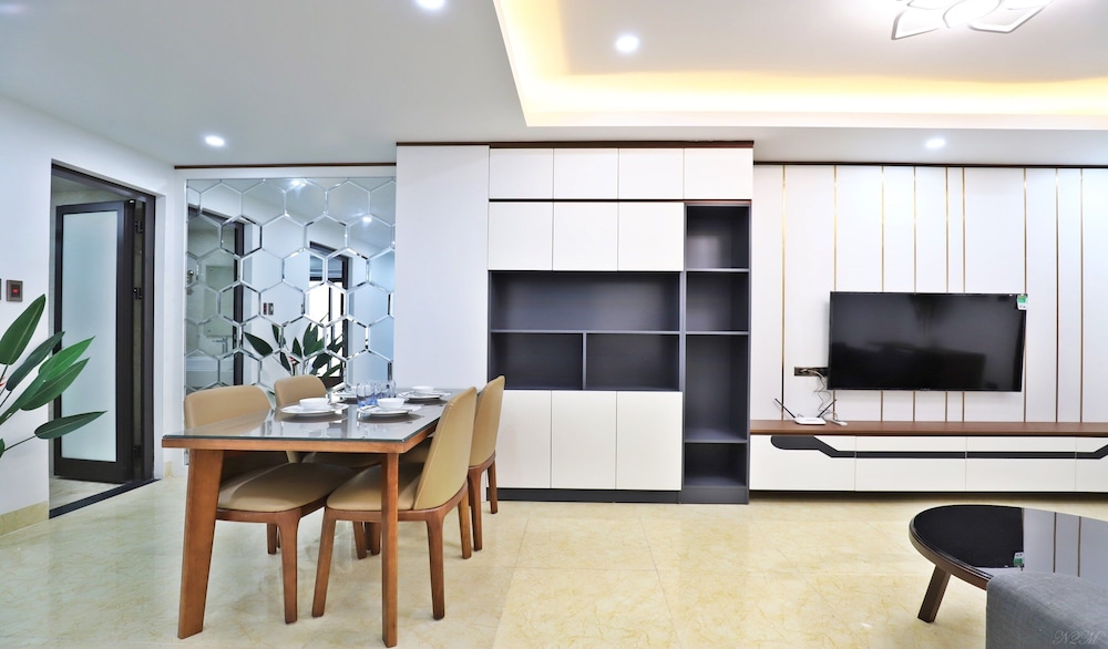 Xuan La Apartment