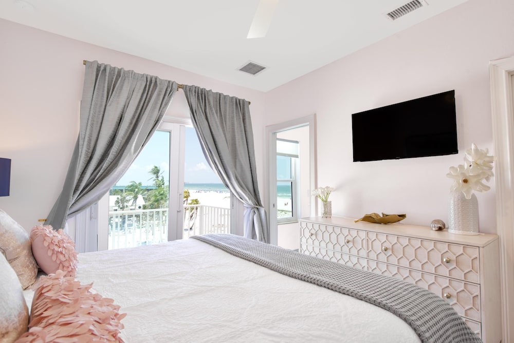 White Sugar Sands