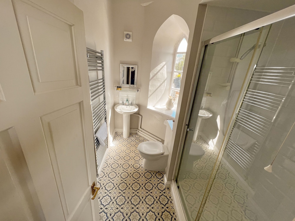 Banbury Vacations - Castle at Edgehill - Property Image 4