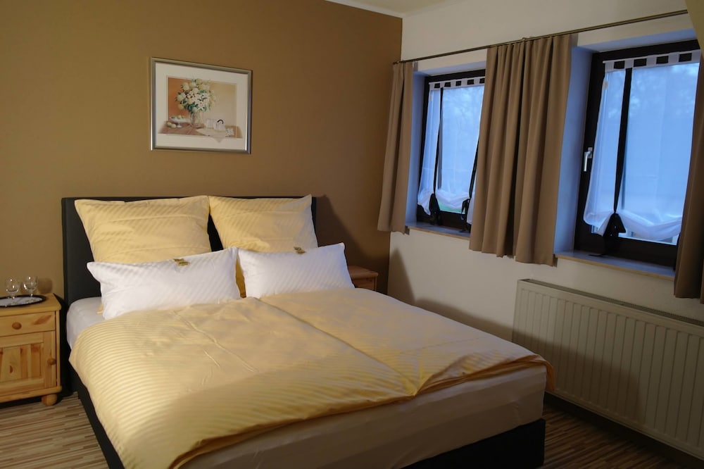 Heidehotel Jagdhof Dobra GmbH