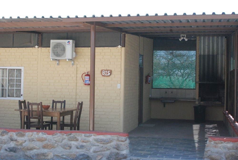 Oppi-Koppi Restcamp