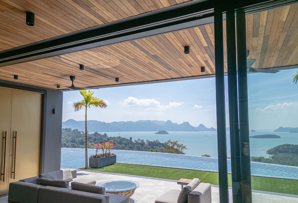 Villa Vista - Ultra-Luxury Private Villa