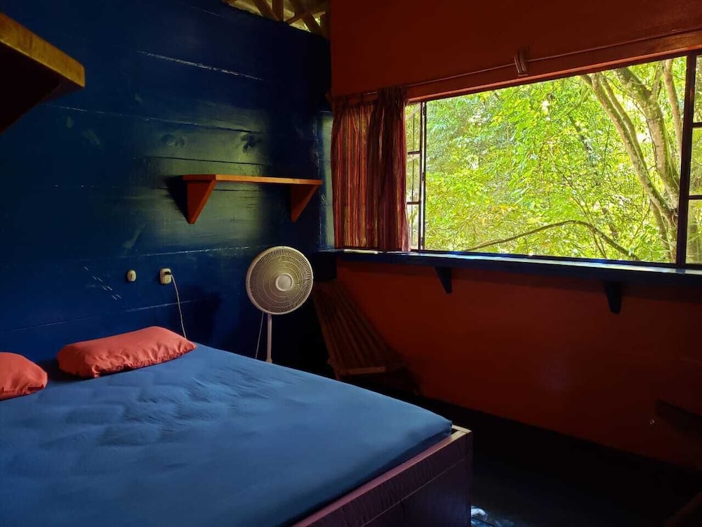 Greengos Hotel 5