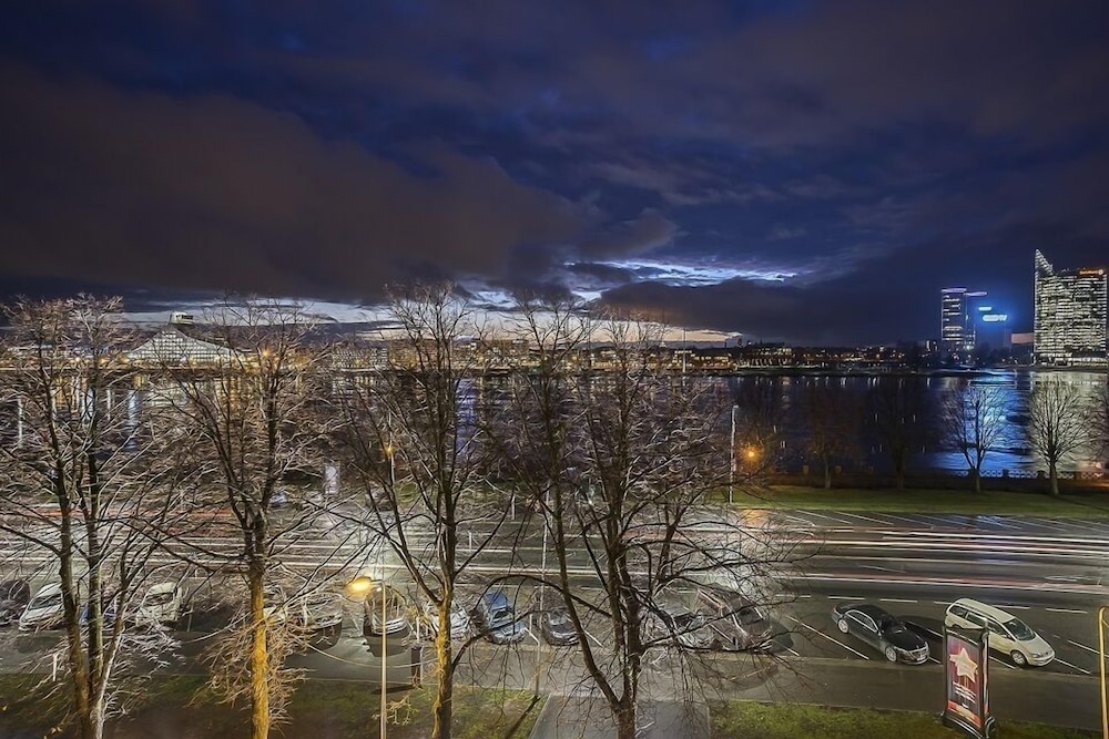 WINWINSTAY Old Town River View Apartment view 4
