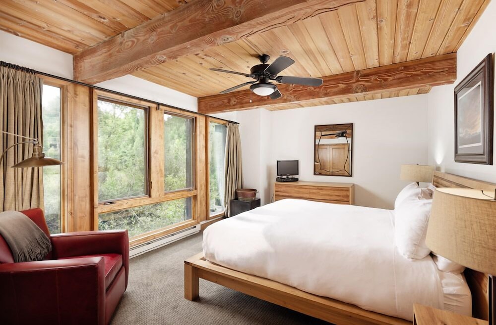 Chateau Eau Claire & Roaring Fork by Frias Properties