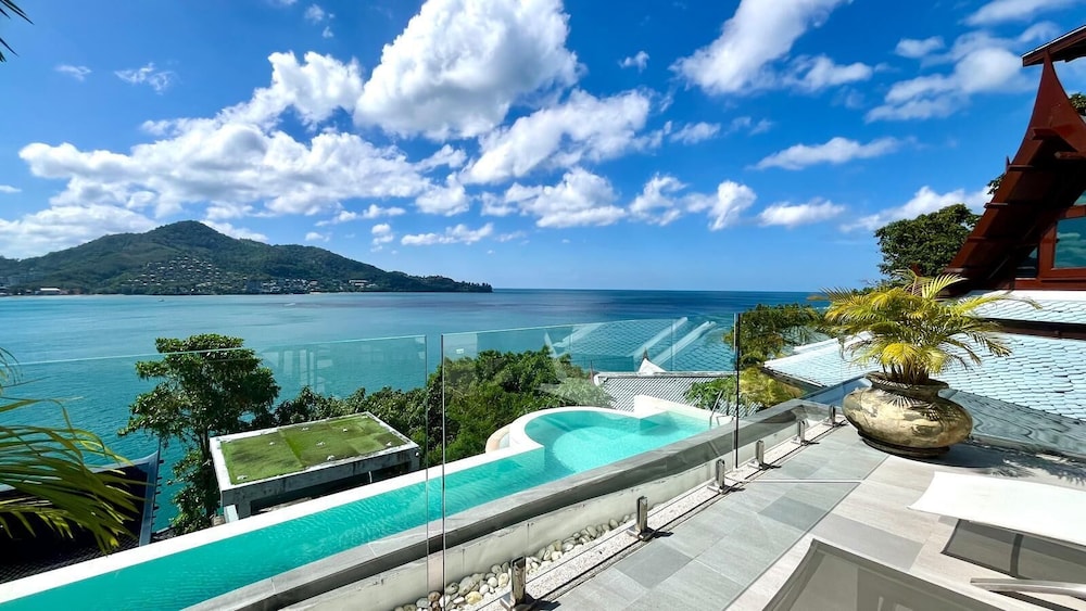 Luxury Seaview 6 Bedrooms With Infinity Pool Villa, Private Gym, Superfast Wifi