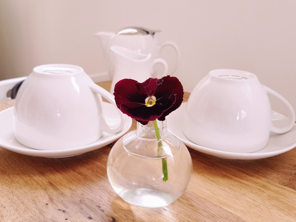 Cygnet Old Bank B & B Cafe & Gift Store