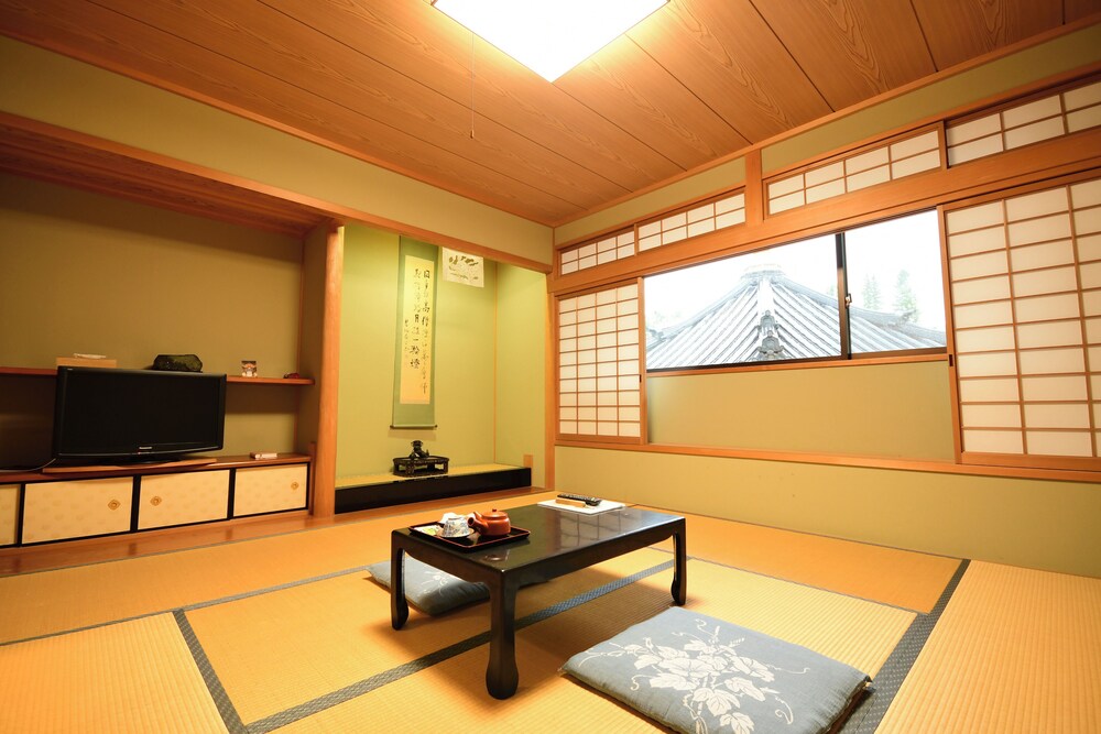Koyasan Shukubo Fugenin view 5
