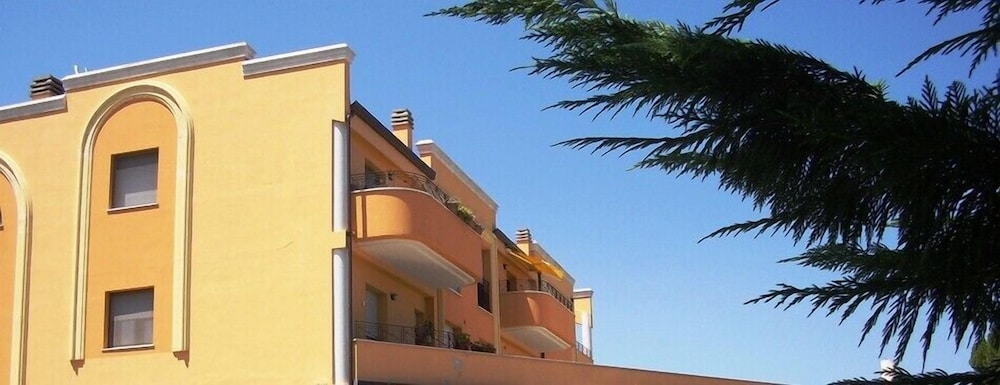 Mary al Tramonto Rosso