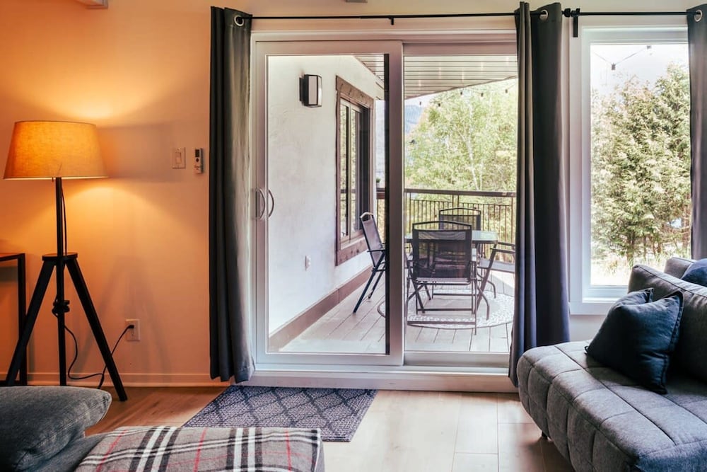 Beautiful Condo 3-eleven at Tremblant Citq 295535