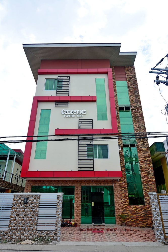 Celbyrne Pension Hauz