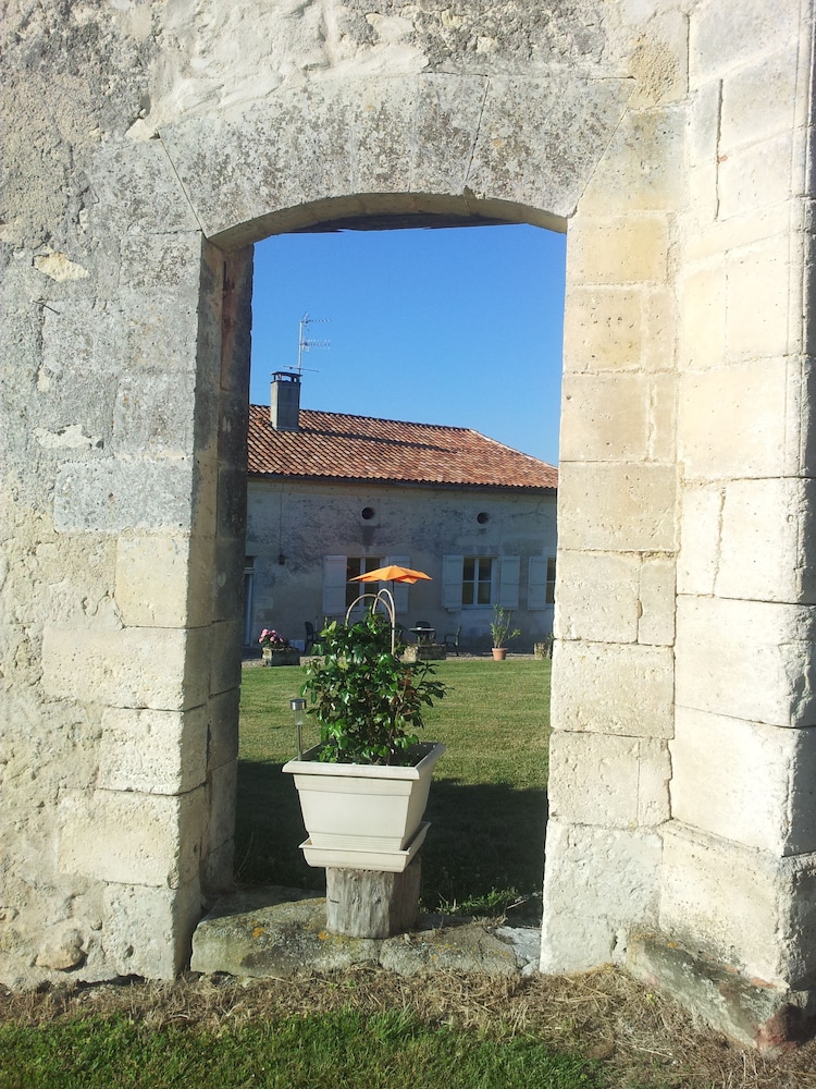 Domaine de Puyrousse