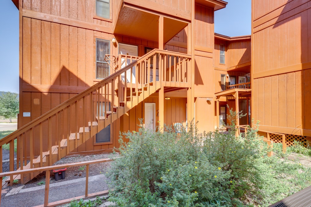 Bright Angel Fire Resort Condo: Walk to Ski Lift view 3