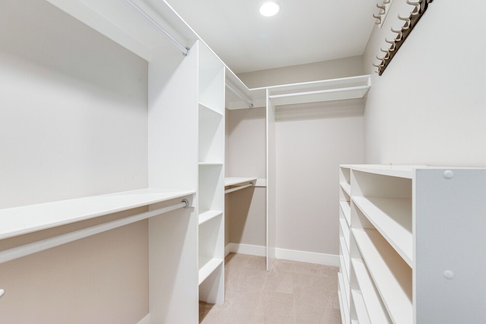 1 Mi to Dtwn Denver: Sleek Duplex w/ Rooftop Deck!