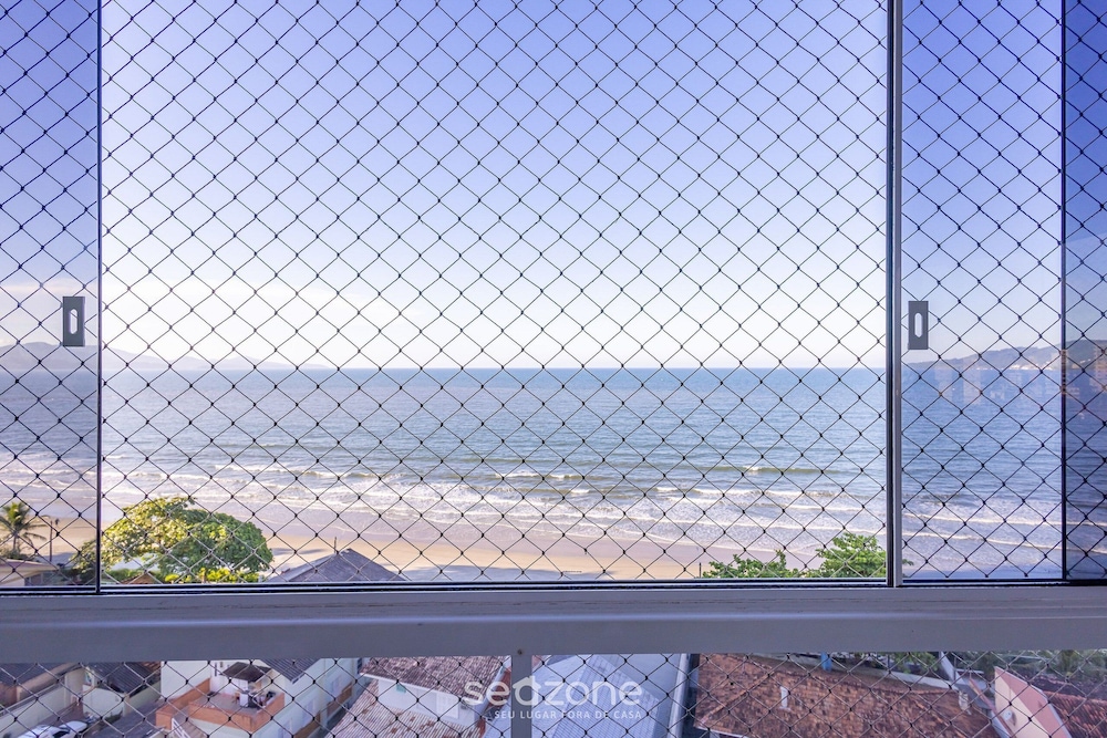 Charming Sea View Apt in Porto Belo Rcs701