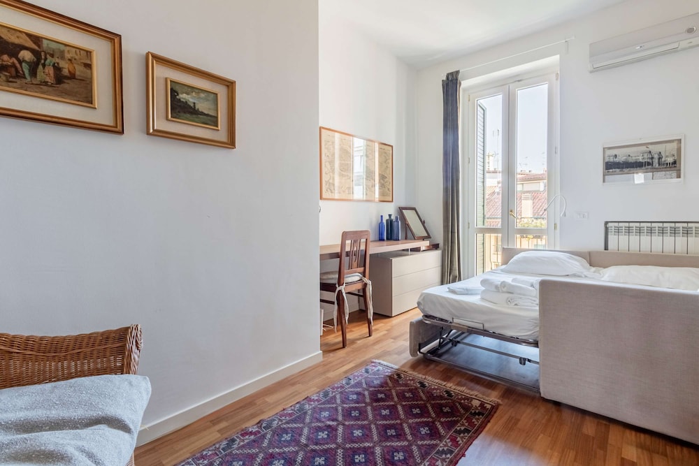Casa Melzo Chic Apartment in Porta Venezia
