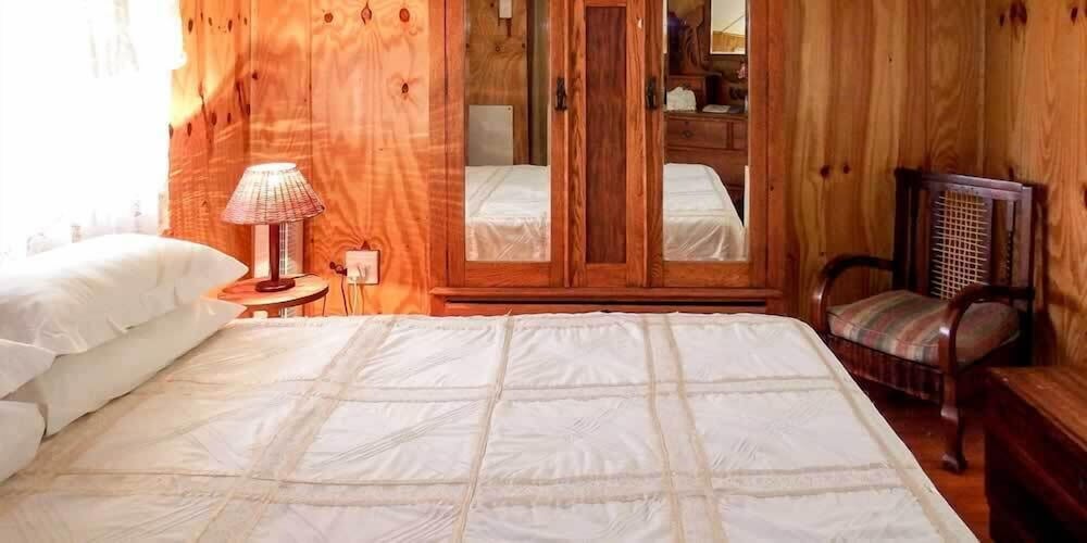 Homestead B & B
