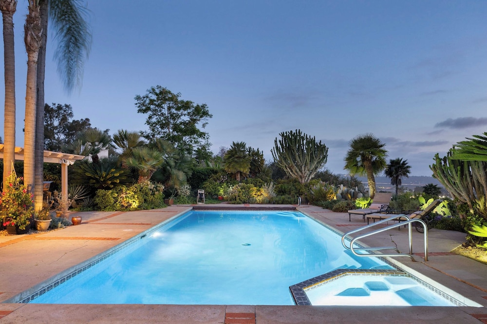 Rancho Real by Avantstay Private Pool + Hot Tub Luxe Group Retreat