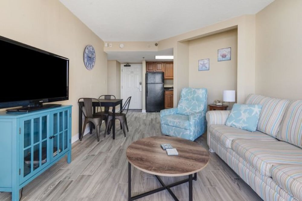 Units at Patricia Grand Resort by Elliott Beach Rentals