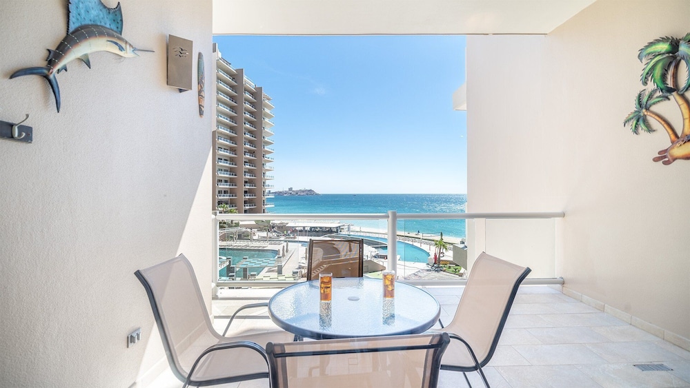 Las Palomas Beach and Golf Resort