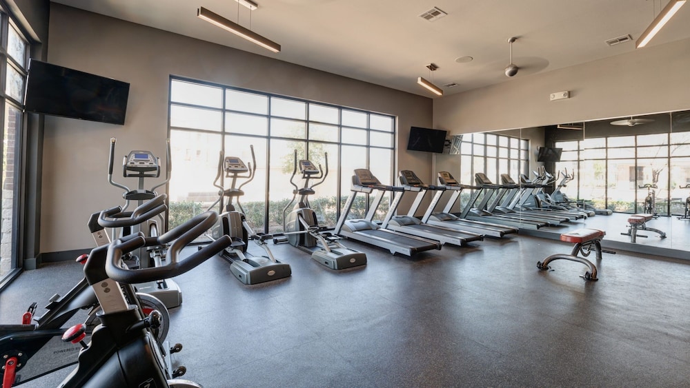 Landing Apartments - Grand Harbor