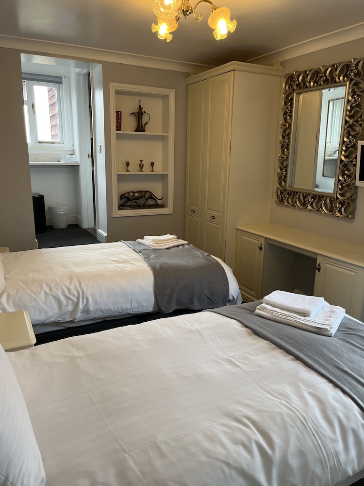Hill Lodge Hotel