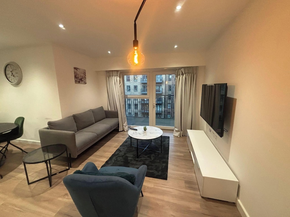 Beaufort Park - 2 Beds - 2 Bathrooms