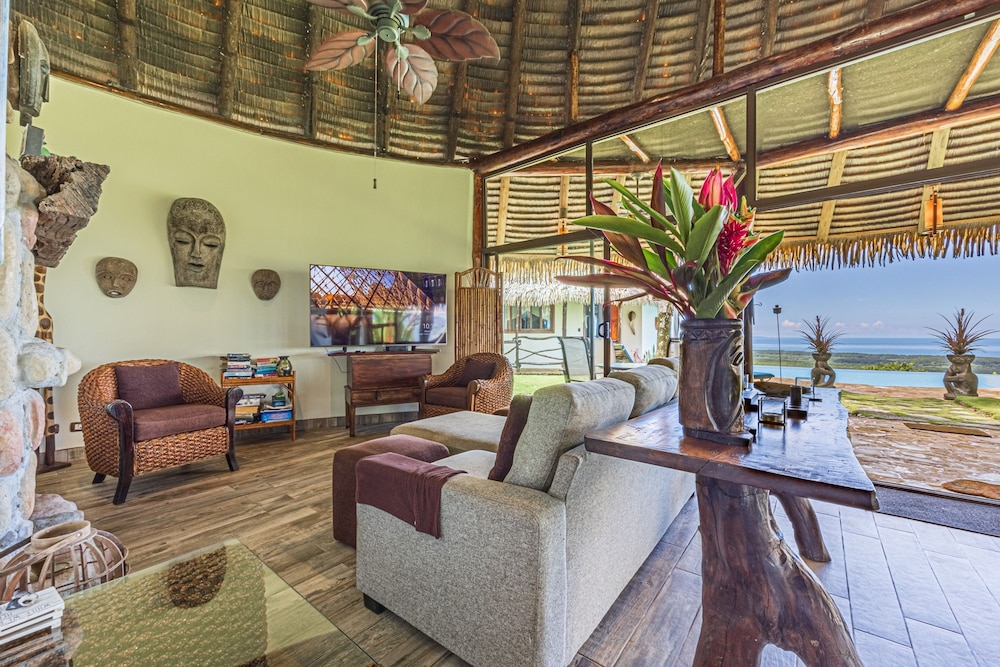 Authentic Jungle Ocean Escape by Pura Villas