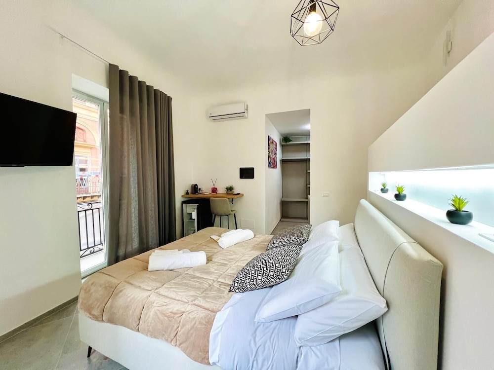 PRETORIA SUITES