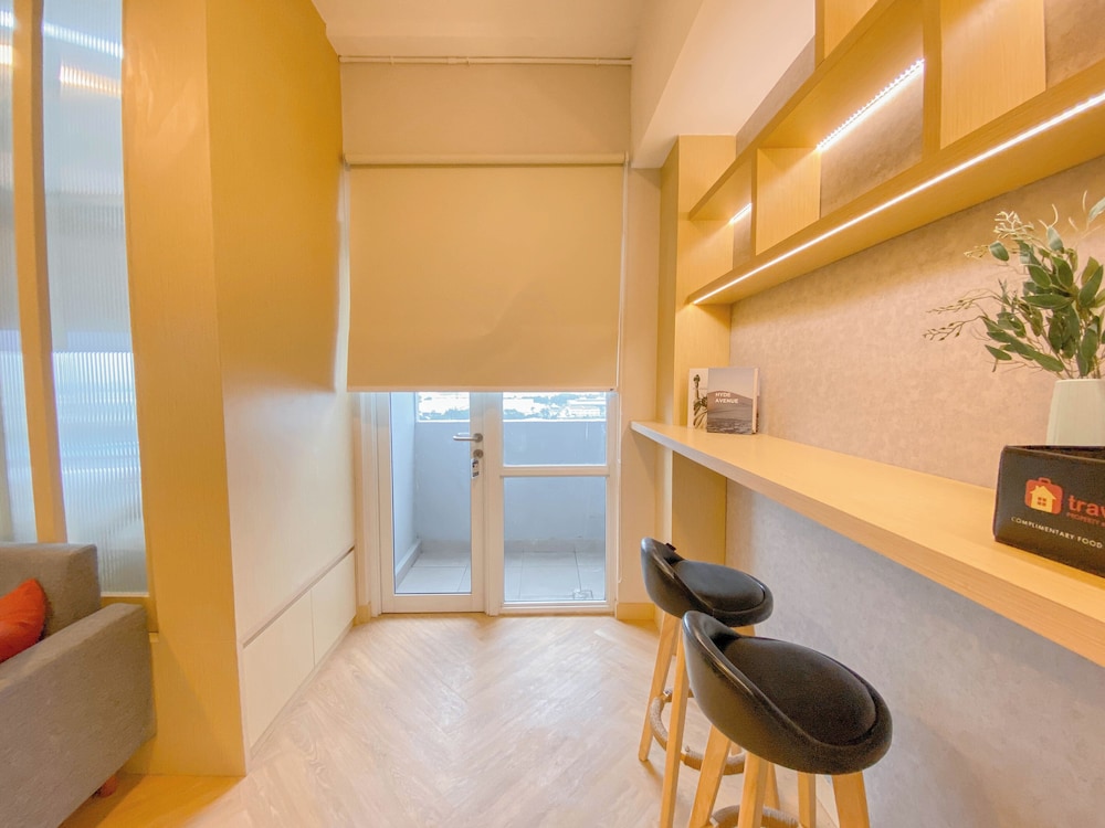 Spacious And Minimalist Studio Apartment At Vasanta Innopark