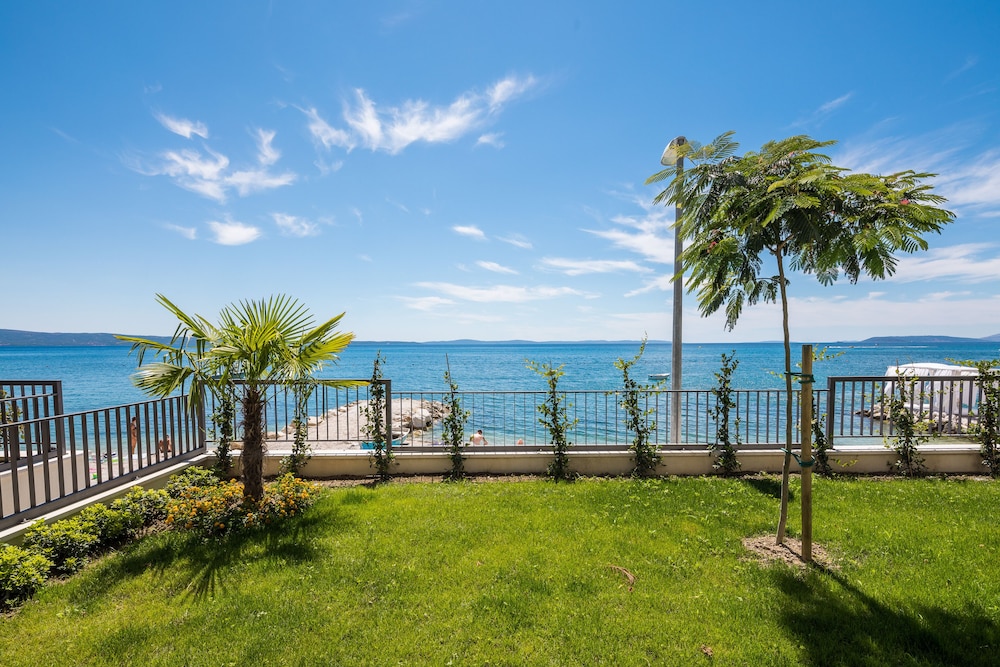 Villa Four Brothers - Exclusive Apartment