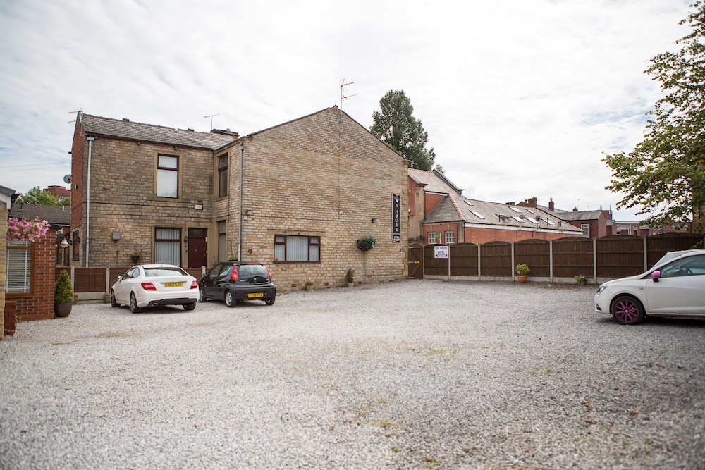 Oak House B&B