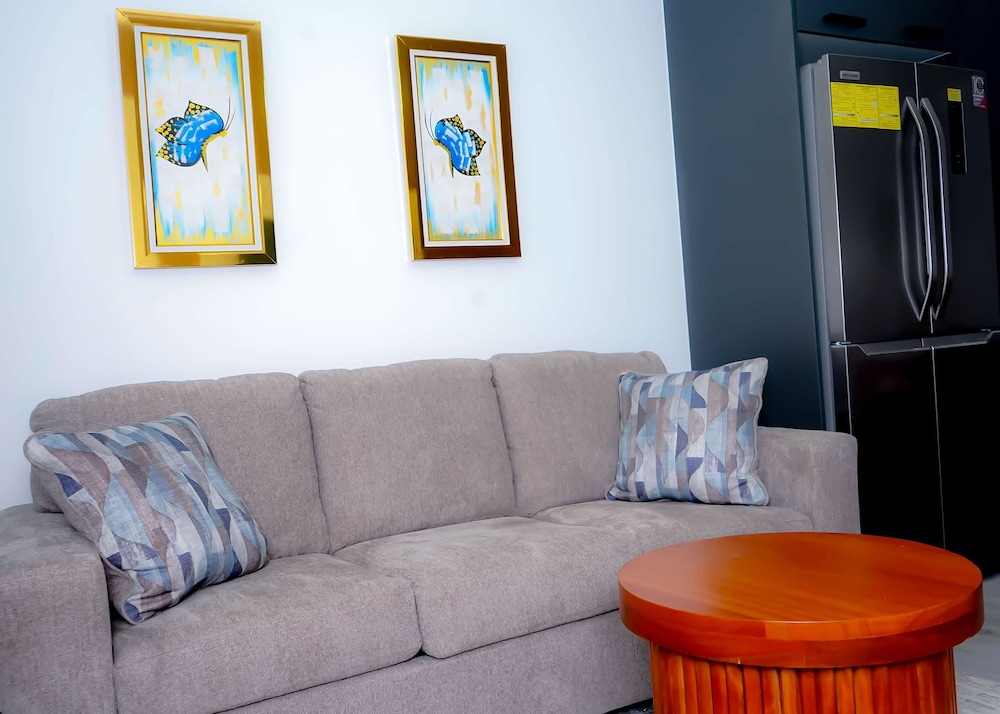 The Towers G406 NOK Fantastic 2BR Apartment by Vistacana Rentals