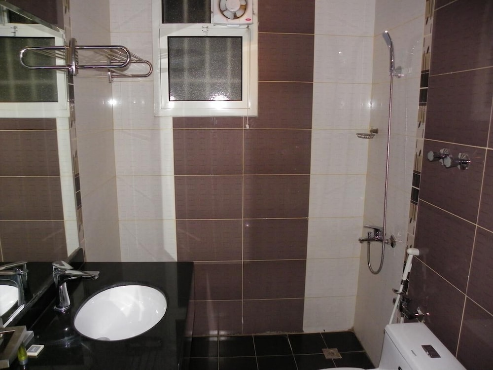 Marahel Al Sulay Apartment
