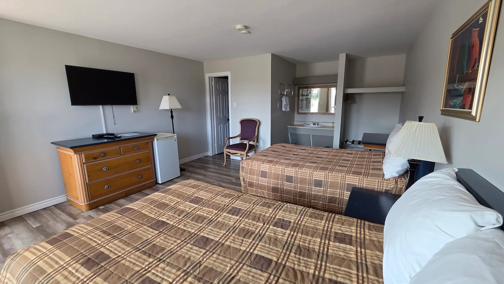Motel & Chalets l'Acadien sur mer